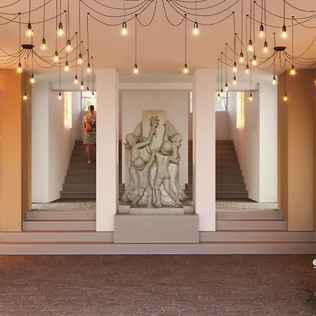 M Luther Ph Kamin Appartement